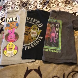 Small boys Five Nights at Freddy